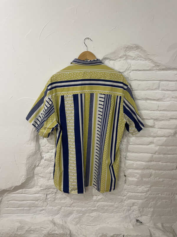 CAMISA ESTAMPADA - Imagen 3