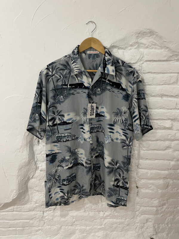 CAMISA HAWAIANA AUTOBUSES