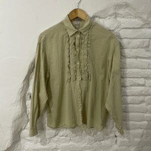 BLUSA DETALLE FRUNCIDOS Y BORDADO FLORES