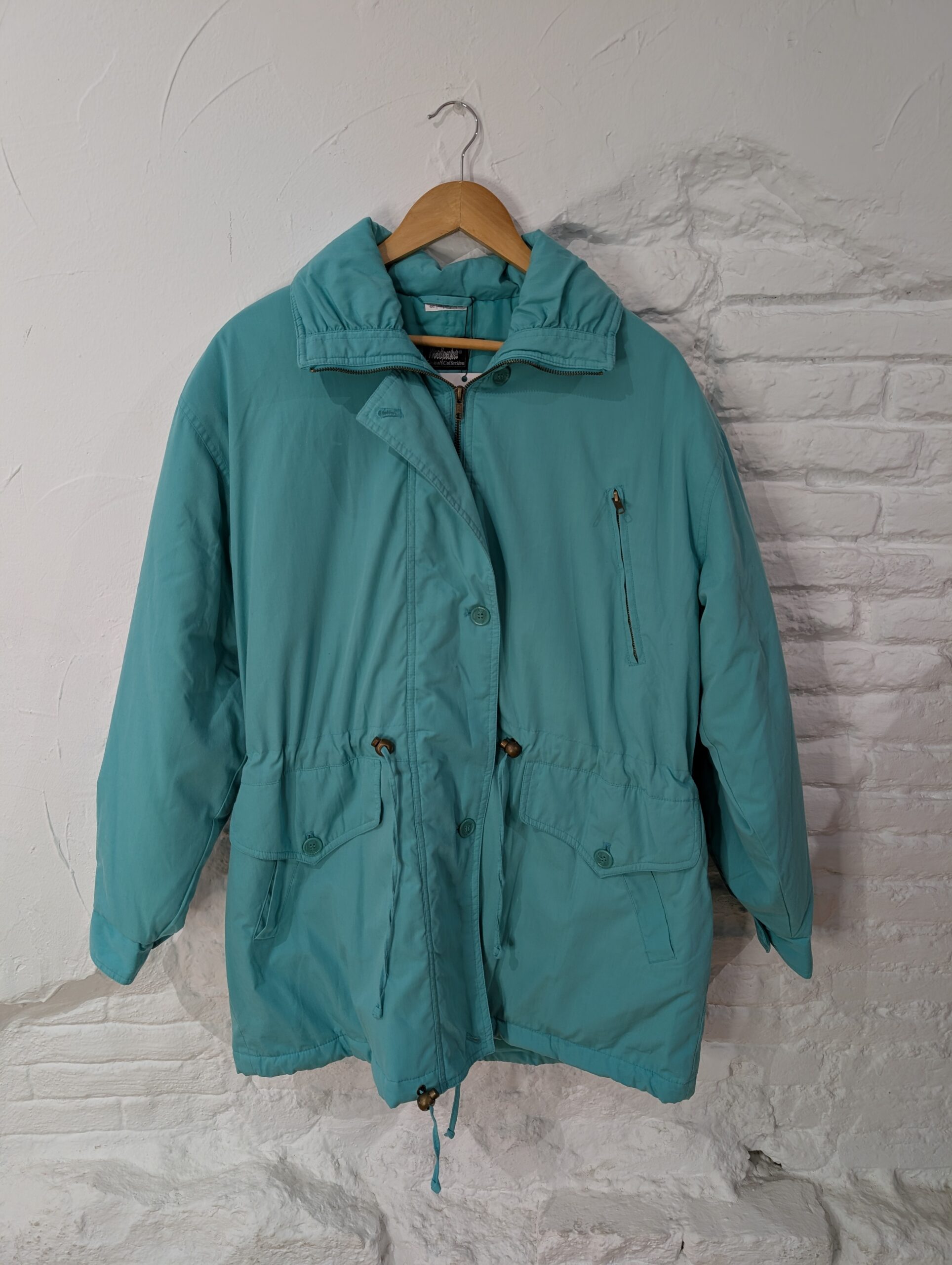 ABRIGO VERDE HOMBRERAS