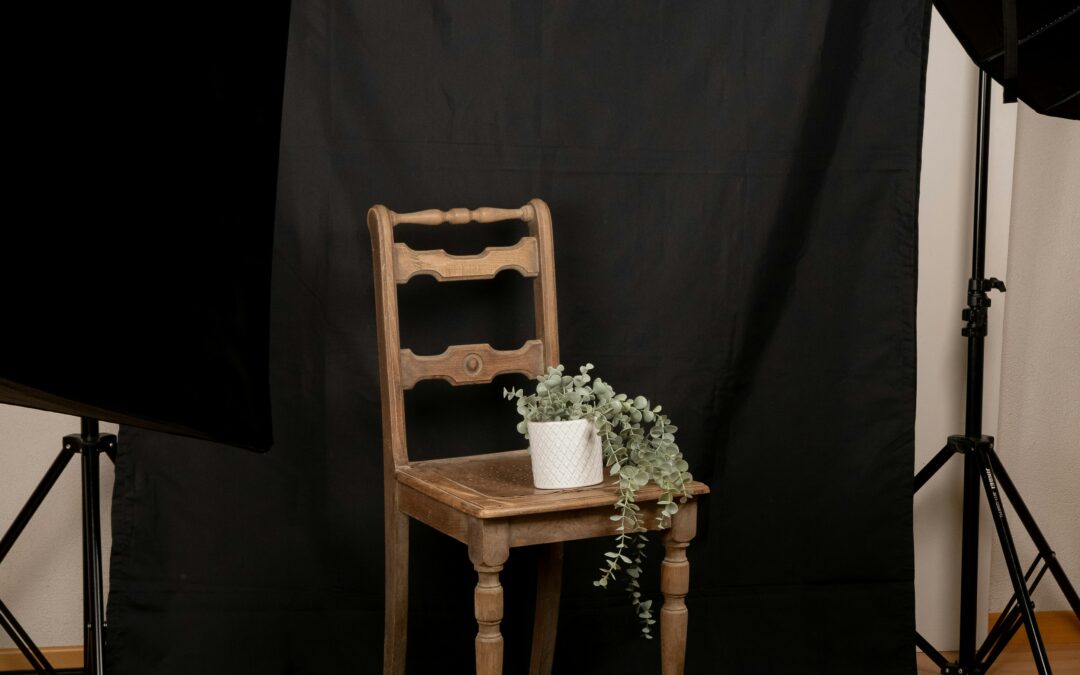 DETRÁS DE LAS CÁMARAS