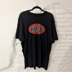 CAMISETA NEGRA AC/DC