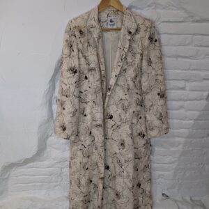 GABARDINA FLORES DETALLE BRILLOS