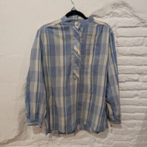 CAMISA CUADROS DETALLE PAÑUELO