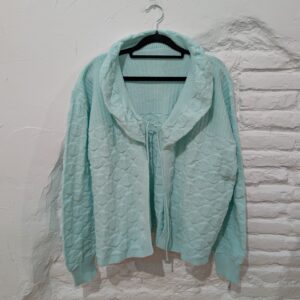 CÁRDIGAN VERDE MENTA CUERDAS
